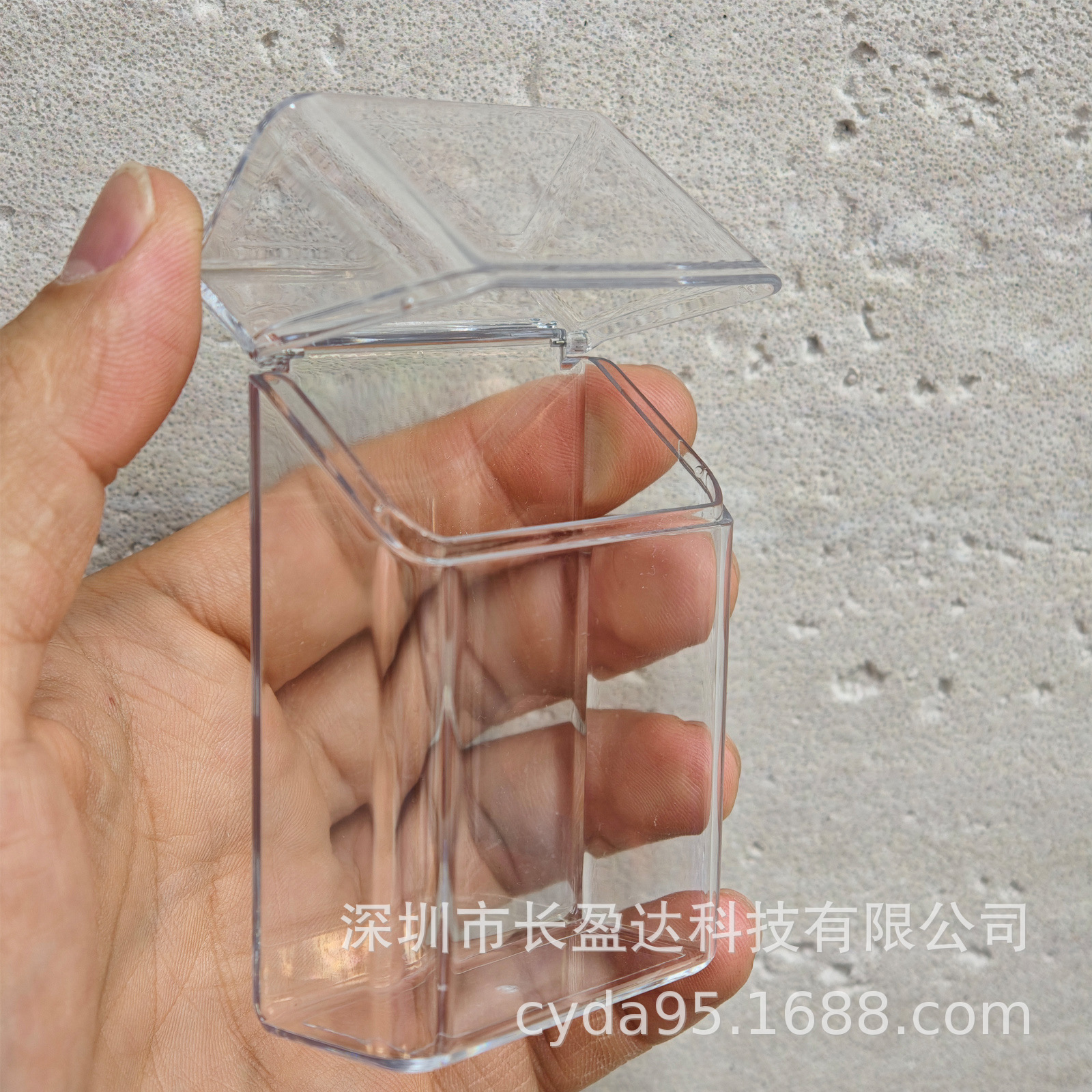 GLO Hyper 煙彈收納盒|透明款|防水・防潮防壓鎖住風味|台灣現貨 1 Glo Hyper 煙彈收納盒|外觀正面實拍